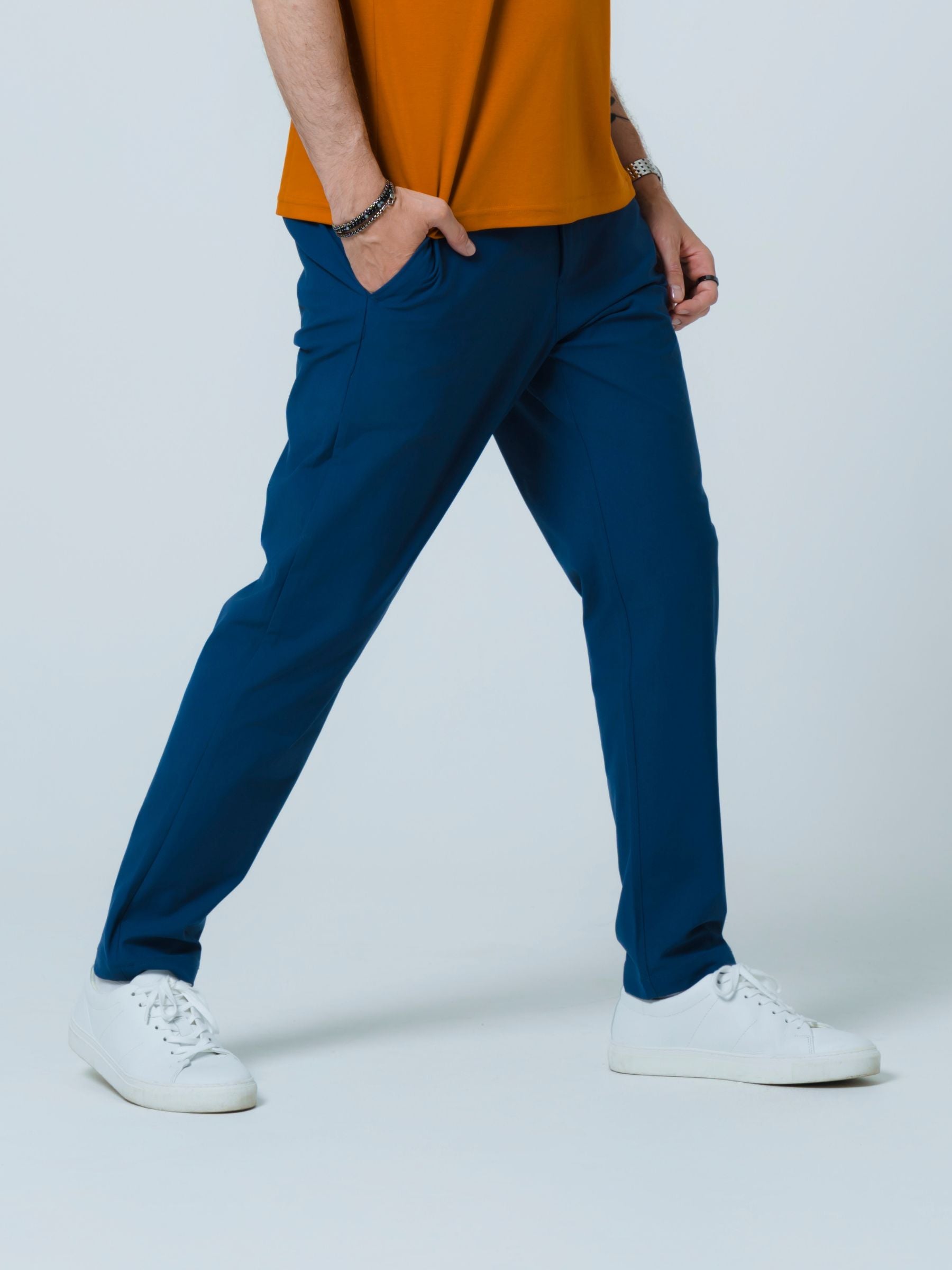 Versa Classic Fit Trouser \ Navy Blue