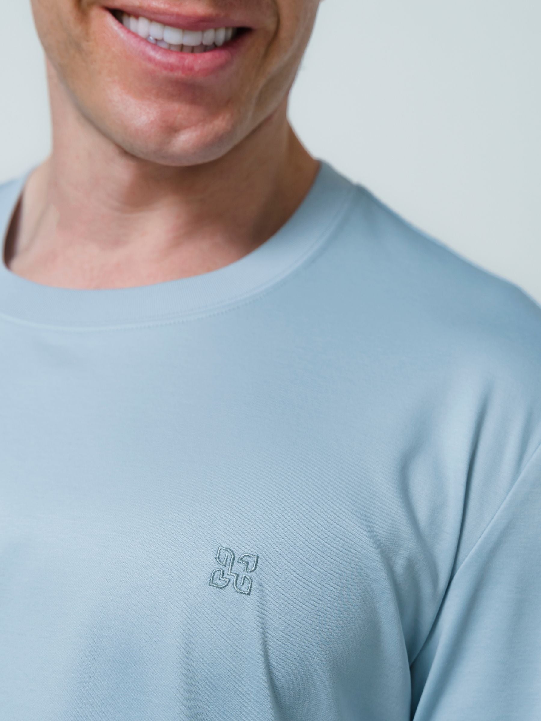 Butter Long Sleeve T \ Steel Blue